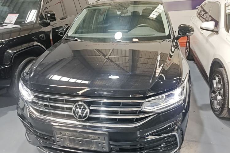 Used Volkswagen Tiguan L 2022 330TSI Automatic Two-Wheel Drive R-Line Enhanced Edition Front