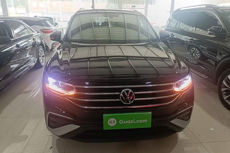 Used Volkswagen Tiguan L 2022 330TSI Automatic Two-Wheel Drive Smart Edition Front