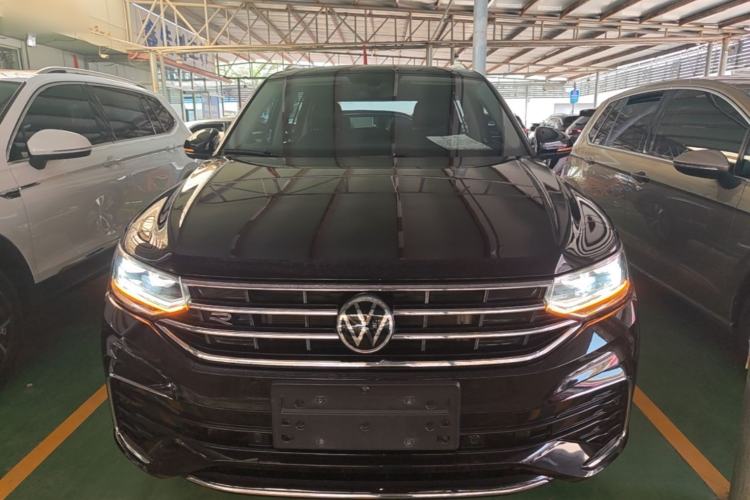 Used Volkswagen Tiguan L 2022 330TSI Automatic Two-Wheel Drive R-Line Enhanced Edition Front