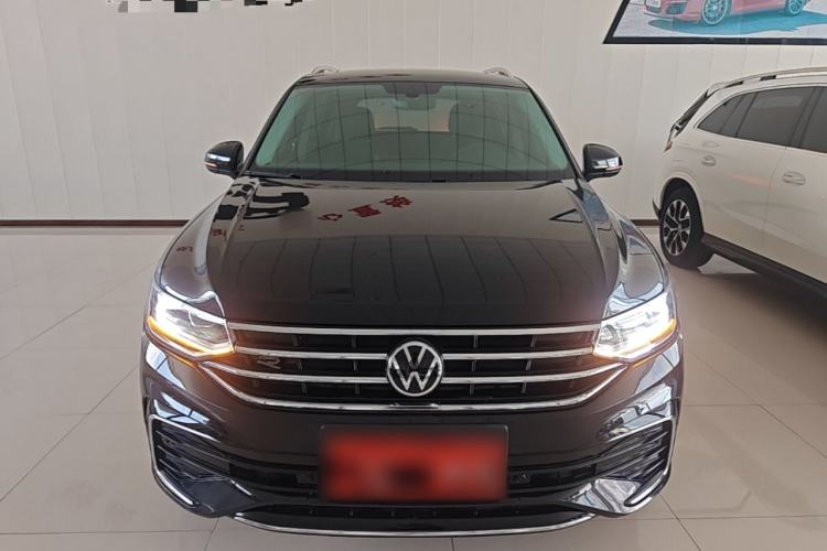 Used Volkswagen Tiguan L 2022 380TSI Automatic All-Wheel Drive R-Line Enhanced Comfort 7-Seater Front
