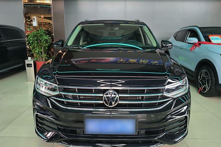 Used Volkswagen Tiguan L 2022 330TSI Automatic Two-Wheel Drive R-Line Enhanced Edition Front