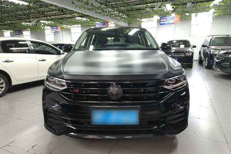 Used Volkswagen Tiguan L 2022 380TSI Automatic All-Wheel Drive R-Line Enhanced Comfort 7-Seater Front