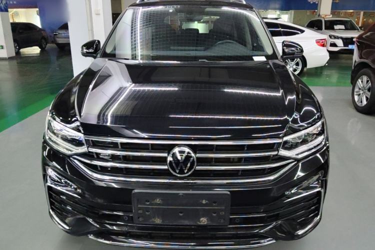 Used Volkswagen Tiguan L 2022 330TSI Automatic Two-Wheel Drive R-Line Enhanced Edition Front