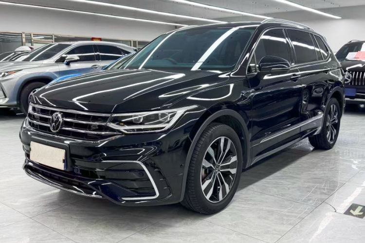 Used Volkswagen Tiguan L 2022 330TSI Automatic Two-Wheel Drive R-Line Enhanced Edition Guazi used car, China used car export, Used car for sale, Used cars, Cheapest cars for sale