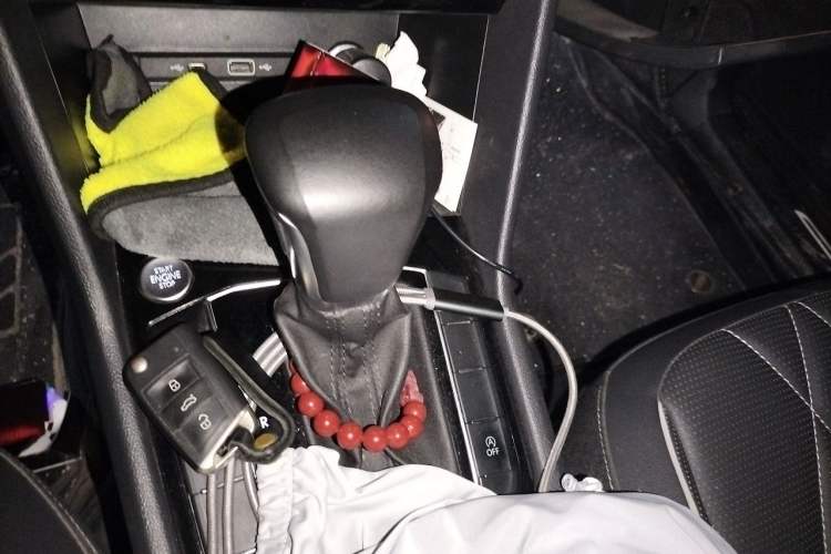 Used Volkswagen Tiguan L 2022 330TSI Automatic Two-Wheel Drive Smart Edition Gear Lever