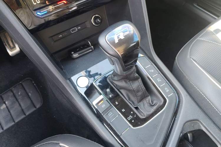 Used Volkswagen Tiguan L 2022 330TSI Automatic Two-Wheel Drive R-Line Enhanced Edition Gear Lever