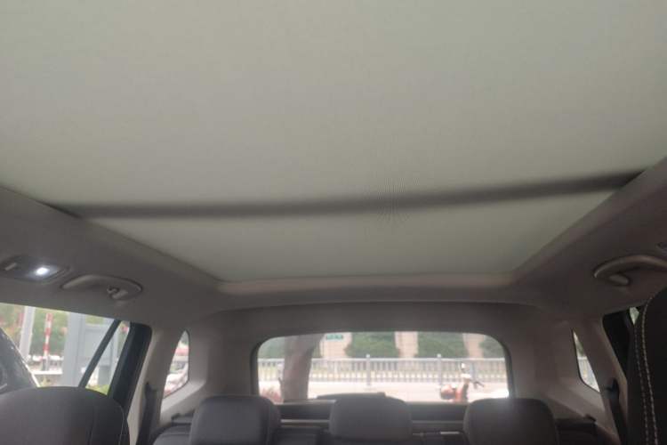 Used Volkswagen Tiguan L 2022 330TSI Automatic Two-Wheel Drive R-Line Enhanced Edition Headliner