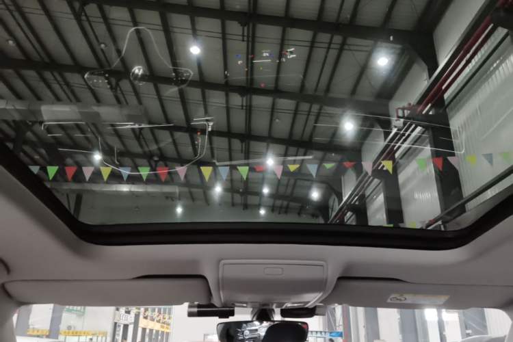 Used Volkswagen Tiguan L 2022 330TSI Automatic Two-Wheel Drive R-Line Enhanced Edition Headliner