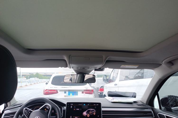 Used Volkswagen Tiguan L 2022 380TSI Automatic All-Wheel Drive R-Line Enhanced Comfort 7-Seater Headliner