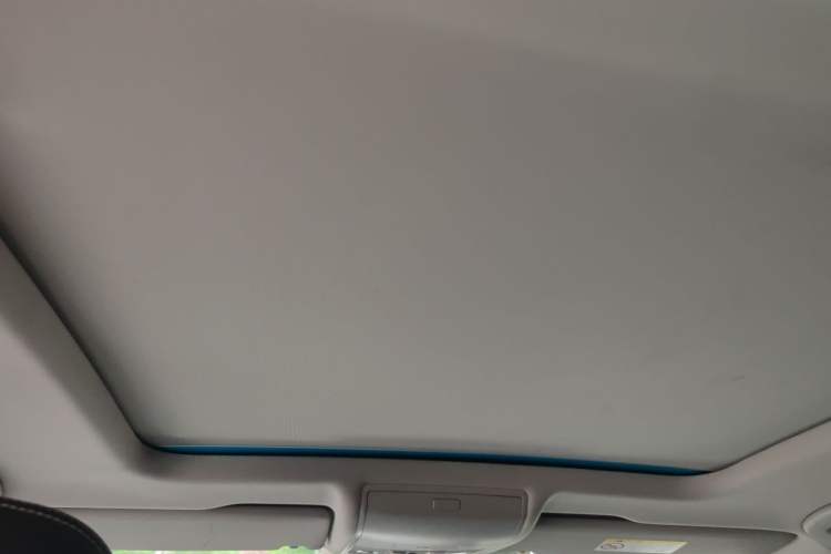 Used Volkswagen Tiguan L 2022 330TSI Automatic Two-Wheel Drive R-Line Enhanced Edition Headliner
