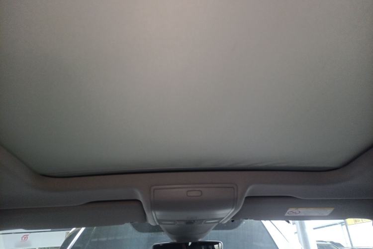 Used Volkswagen Tiguan L 2022 380TSI Automatic All-Wheel Drive R-Line Flagship 7-Seater Headliner