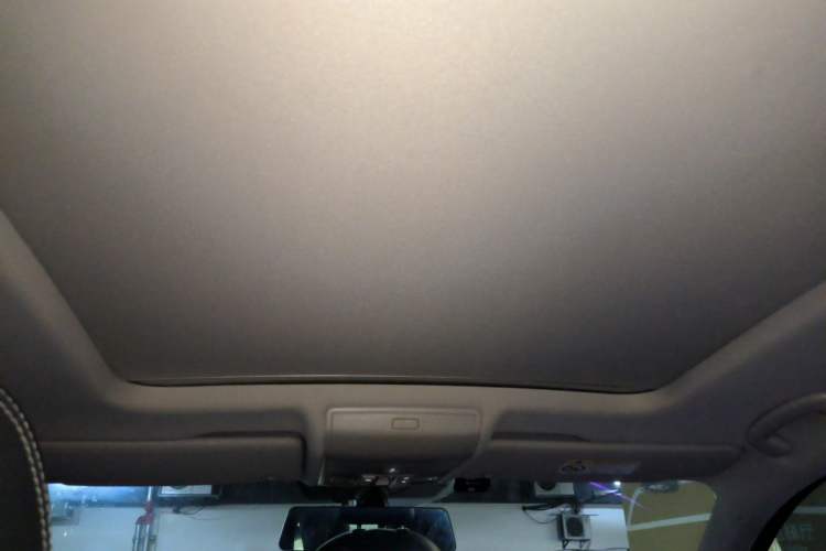 Used Volkswagen Tiguan L 2022 330TSI Automatic Two-Wheel Drive Smart Edition Headliner