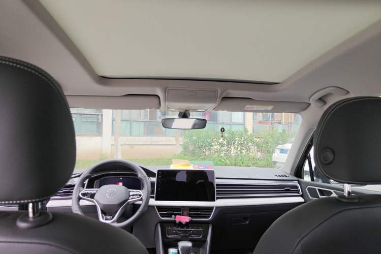 Used Volkswagen Tiguan L 2022 330TSI Automatic Two-Wheel Drive R-Line Enhanced Edition Headliner