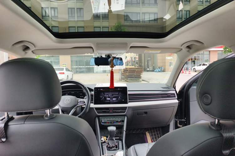 Used Volkswagen Tiguan L 2022 330TSI Automatic Two-Wheel Drive R-Line Enhanced Edition Headliner
