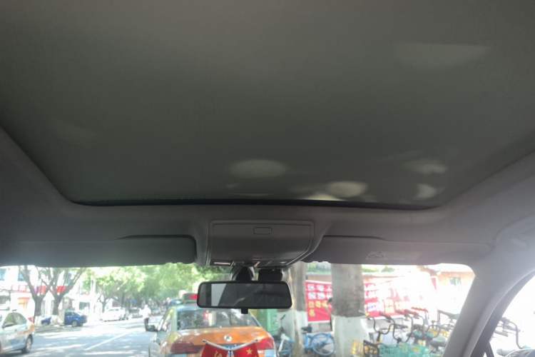 Used Volkswagen Tiguan L 2022 330TSI Automatic Two-Wheel Drive Smart Edition Headliner