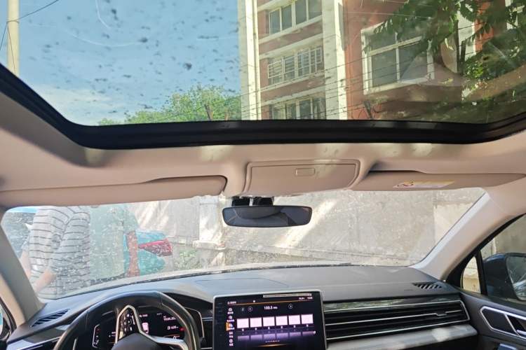 Used Volkswagen Tiguan L 2022 330TSI Automatic Two-Wheel Drive R-Line Enhanced Edition Headliner