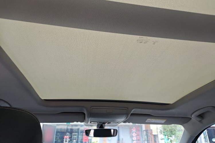 Used Volkswagen Tiguan L 2022 330TSI Automatic Two-Wheel Drive R-Line Enhanced Edition Headliner
