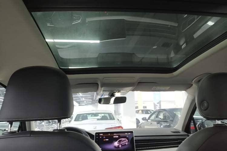 Used Volkswagen Tiguan L 2022 330TSI Automatic Two-Wheel Drive R-Line Enhanced Edition Headliner
