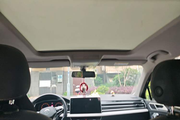 Used Volkswagen Tiguan L 2022 330TSI Automatic Two-Wheel Drive Smart Edition Headliner