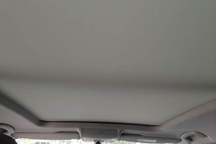 Used Volkswagen Tiguan L 2022 330TSI Automatic Two-Wheel Drive Smart Edition Headliner