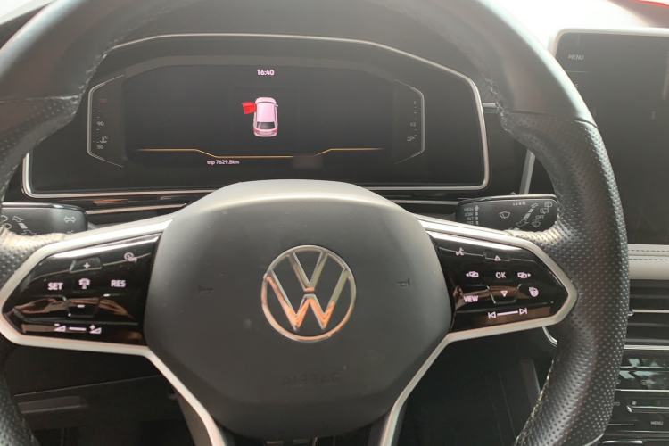 Used Volkswagen Tiguan L 2022 330TSI Automatic Two-Wheel Drive R-Line Enhanced Edition Instrument Cluster