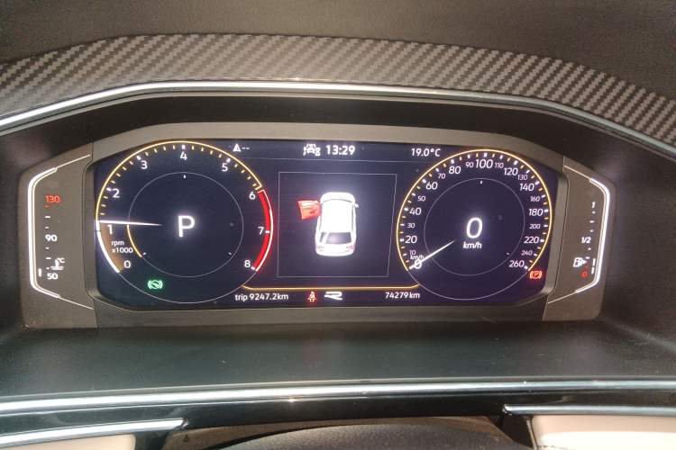 Used Volkswagen Tiguan L 2022 330TSI Automatic Two-Wheel Drive R-Line Enhanced Edition Instrument Cluster