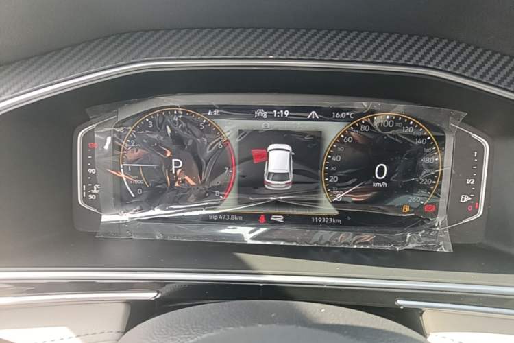 Used Volkswagen Tiguan L 2022 380TSI Automatic All-Wheel Drive R-Line Enhanced Comfort 7-Seater Instrument Cluster