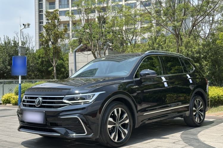 Used Volkswagen Tiguan L 2022 330TSI Automatic Two-Wheel Drive R-Line Enhanced Edition Guazi used car, China used car export, Used car for sale, Used Volkswagen cars, Cheapest cars for sale