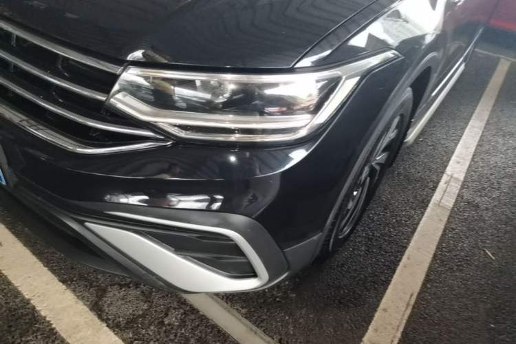 Used Volkswagen Tiguan L 2022 330TSI Automatic Two-Wheel Drive Smart Edition Left Front Headlight