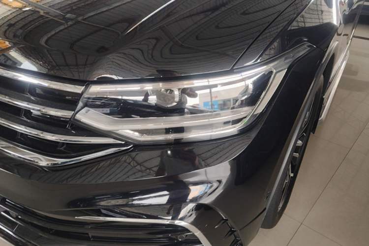Used Volkswagen Tiguan L 2022 330TSI Automatic Two-Wheel Drive R-Line Enhanced Edition Left Front Headlight