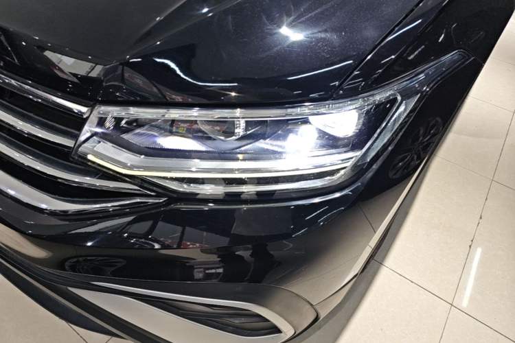 Used Volkswagen Tiguan L 2022 330TSI Automatic Two-Wheel Drive Smart Edition Left Front Headlight