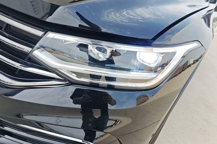 Used Volkswagen Tiguan L 2022 330TSI Automatic Two-Wheel Drive R-Line Enhanced Edition Left Front Headlight