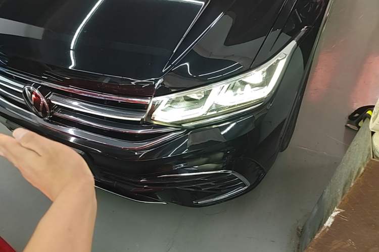 Used Volkswagen Tiguan L 2022 330TSI Automatic Two-Wheel Drive R-Line Flagship Edition Left Front Headlight