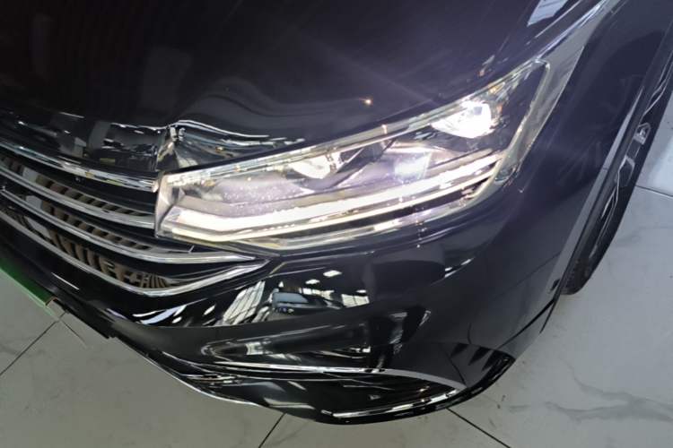 Used Volkswagen Tiguan L 2022 330TSI Automatic Two-Wheel Drive R-Line Enhanced Edition Left Front Headlight