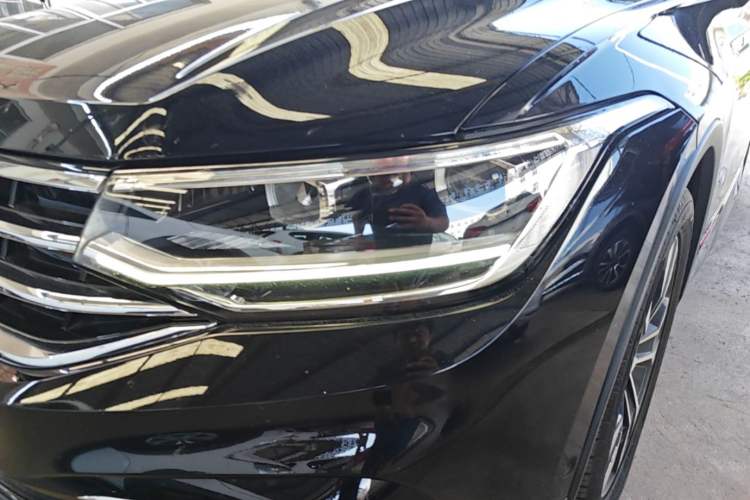 Used Volkswagen Tiguan L 2022 330TSI Automatic Two-Wheel Drive R-Line Enhanced Edition Left Front Headlight