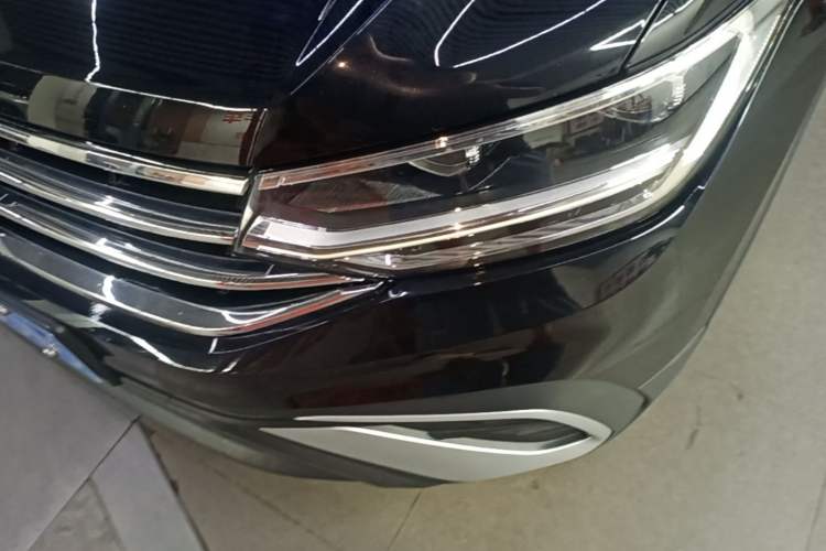 Used Volkswagen Tiguan L 2022 330TSI Automatic Two-Wheel Drive Smart Edition Left Front Headlight