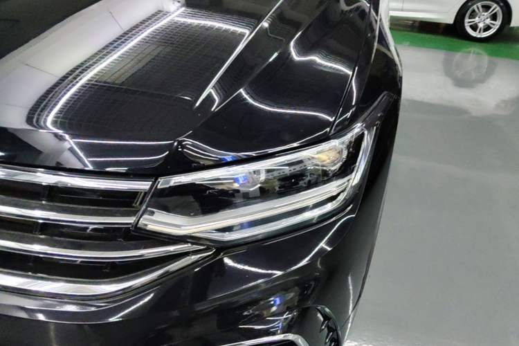 Used Volkswagen Tiguan L 2022 330TSI Automatic Two-Wheel Drive R-Line Enhanced Edition Left Front Headlight