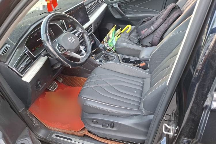 Used Volkswagen Tiguan L 2022 330TSI Automatic Two-Wheel Drive R-Line Enhanced Edition Left Front Seat
