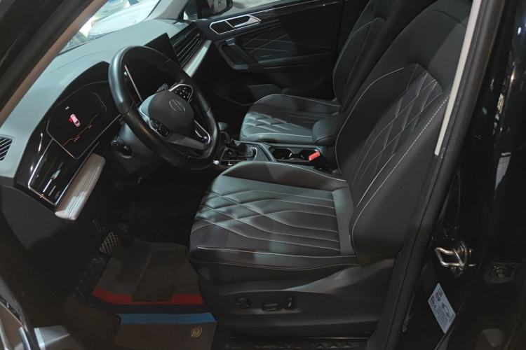 Used Volkswagen Tiguan L 2022 330TSI Automatic Two-Wheel Drive Smart Edition Left Front Seat