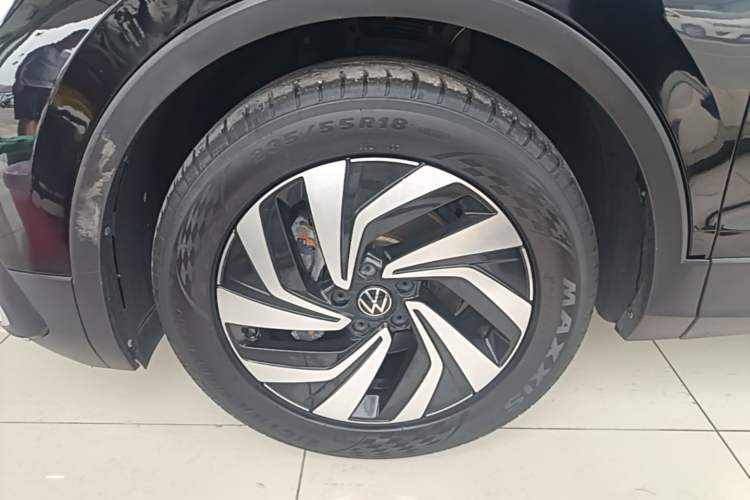 Used Volkswagen Tiguan L 2022 330TSI Automatic Two-Wheel Drive Smart Edition Left Front Wheel Hub