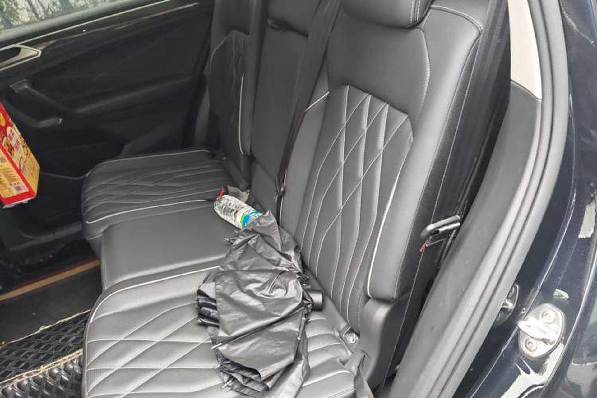 Used Volkswagen Tiguan L 2022 330TSI Automatic Two-Wheel Drive Smart Edition Left Rear Seat