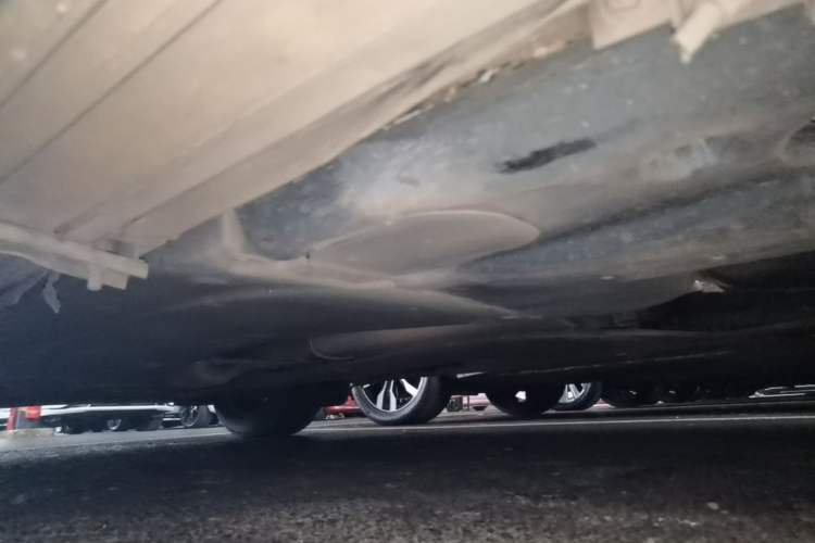 Used Volkswagen Tiguan L 2022 330TSI Automatic Two-Wheel Drive Smart Edition Left Side Sill
