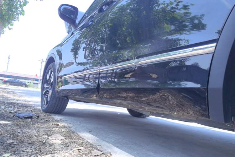 Used Volkswagen Tiguan L 2022 330TSI Automatic Two-Wheel Drive R-Line Enhanced Edition Left Side Sill