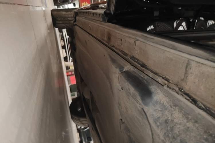 Used Volkswagen Tiguan L 2022 330TSI Automatic Two-Wheel Drive R-Line Enhanced Edition Left Side Sill