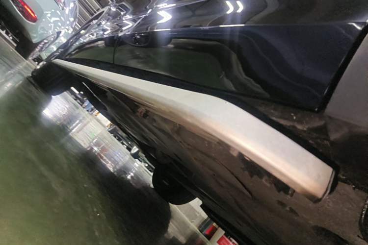 Used Volkswagen Tiguan L 2022 330TSI Automatic Two-Wheel Drive R-Line Enhanced Edition Left Side Sill