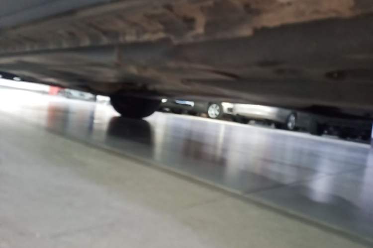 Used Volkswagen Tiguan L 2022 330TSI Automatic Two-Wheel Drive Smart Edition Left Side Sill
