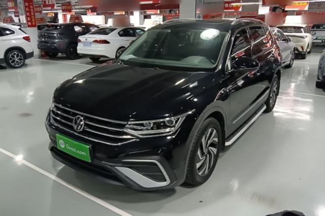Used Volkswagen Tiguan L 2022 330TSI Automatic Two-Wheel Drive Smart Edition