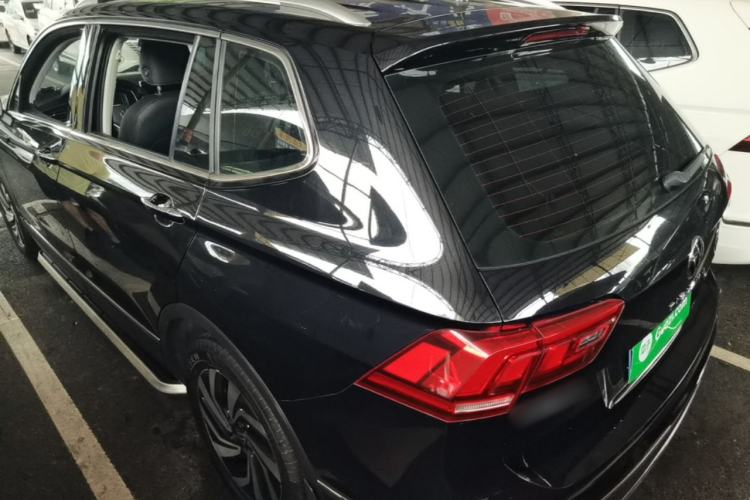 Used Volkswagen Tiguan L 2022 330TSI Automatic Two-Wheel Drive Smart Edition Rear Left 45 Deg