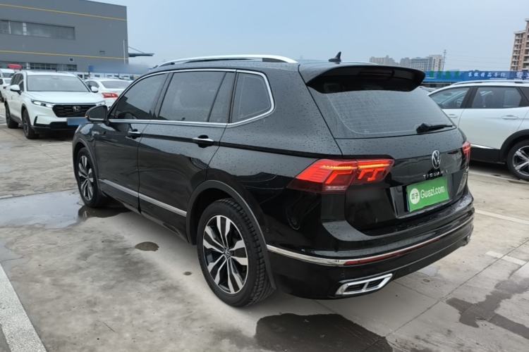 Used Volkswagen Tiguan L 2022 330TSI Automatic Two-Wheel Drive R-Line Enhanced Edition Rear Left 45 Deg