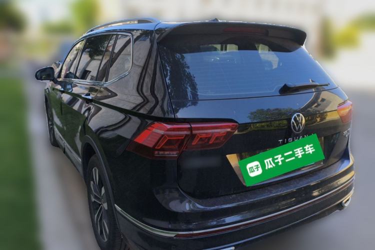 Used Volkswagen Tiguan L 2022 380TSI Automatic All-Wheel Drive R-Line Flagship 7-Seater Rear Left 45 Deg